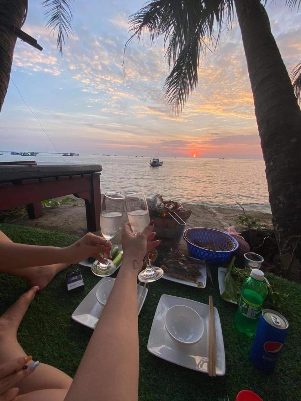 Larina Beach House Aparthotel Phu Quoc Buitenkant foto